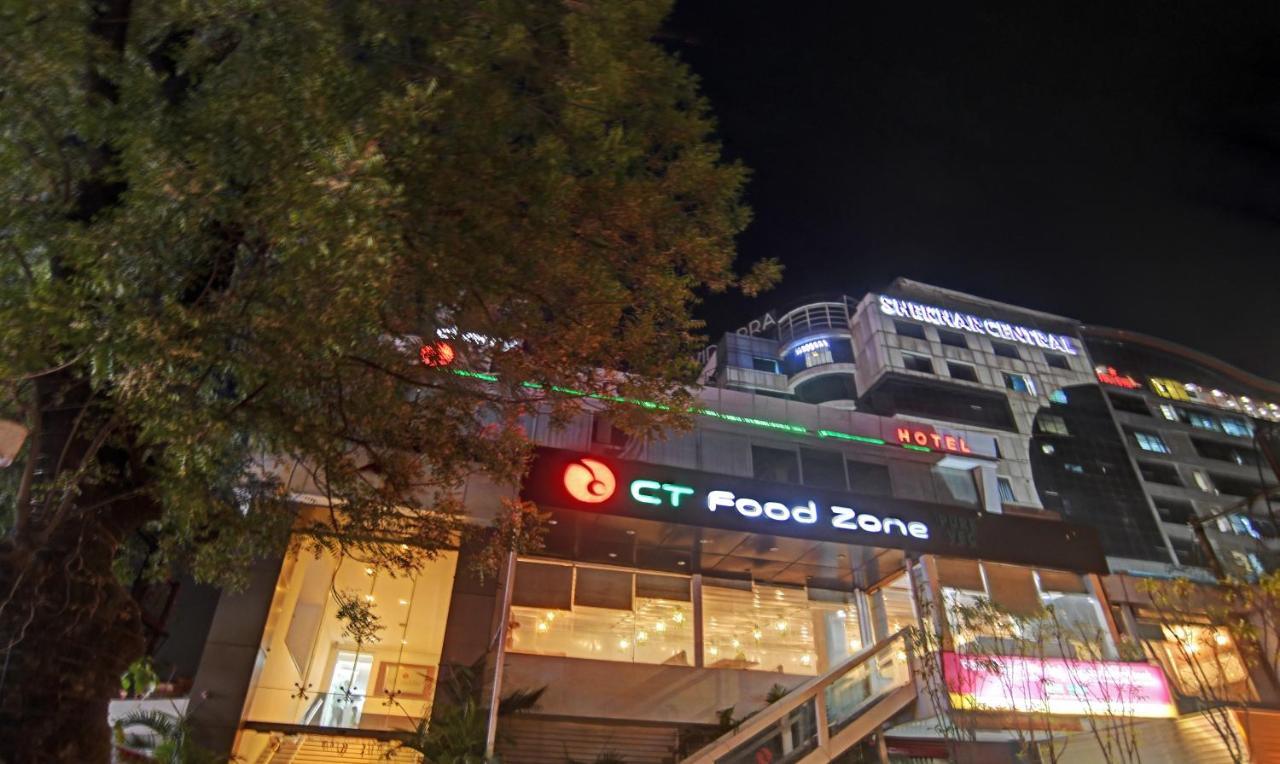 Treebo Cherry Tree インドール エクステリア 写真